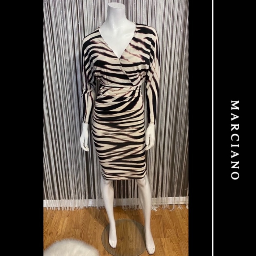 🔻SALE🔻MARCIANO🔹NEW CONDITION